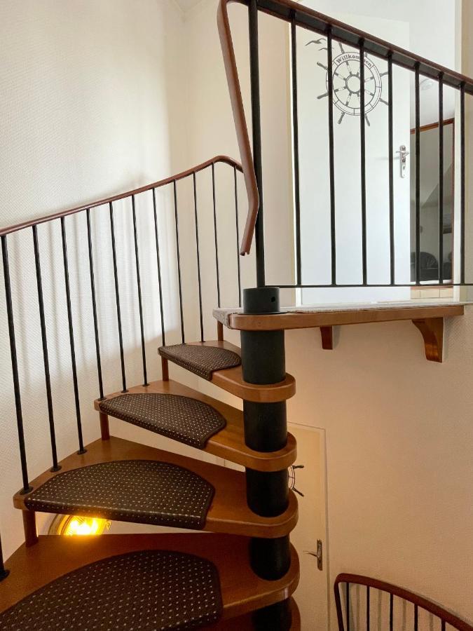 Apartments Zur Schoenen Aussicht 比苏姆 外观 照片