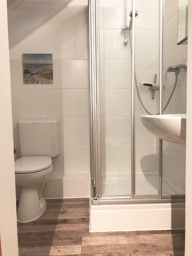Apartments Zur Schoenen Aussicht 比苏姆 外观 照片